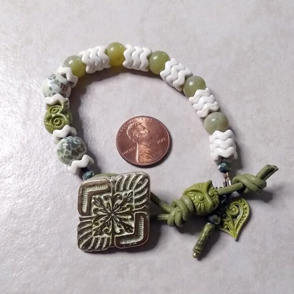 Owl Bracelet! Easy Close Button Closure! 3 Wise Owls! Fire Agates + Stone Beads - Picture 1 of 10